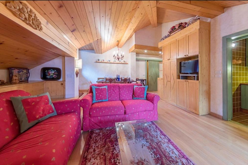 Deliziosa Mansarda Ai Piedi Della Pista 3Tre Apartment Мадона ди Кампильо Екстериор снимка